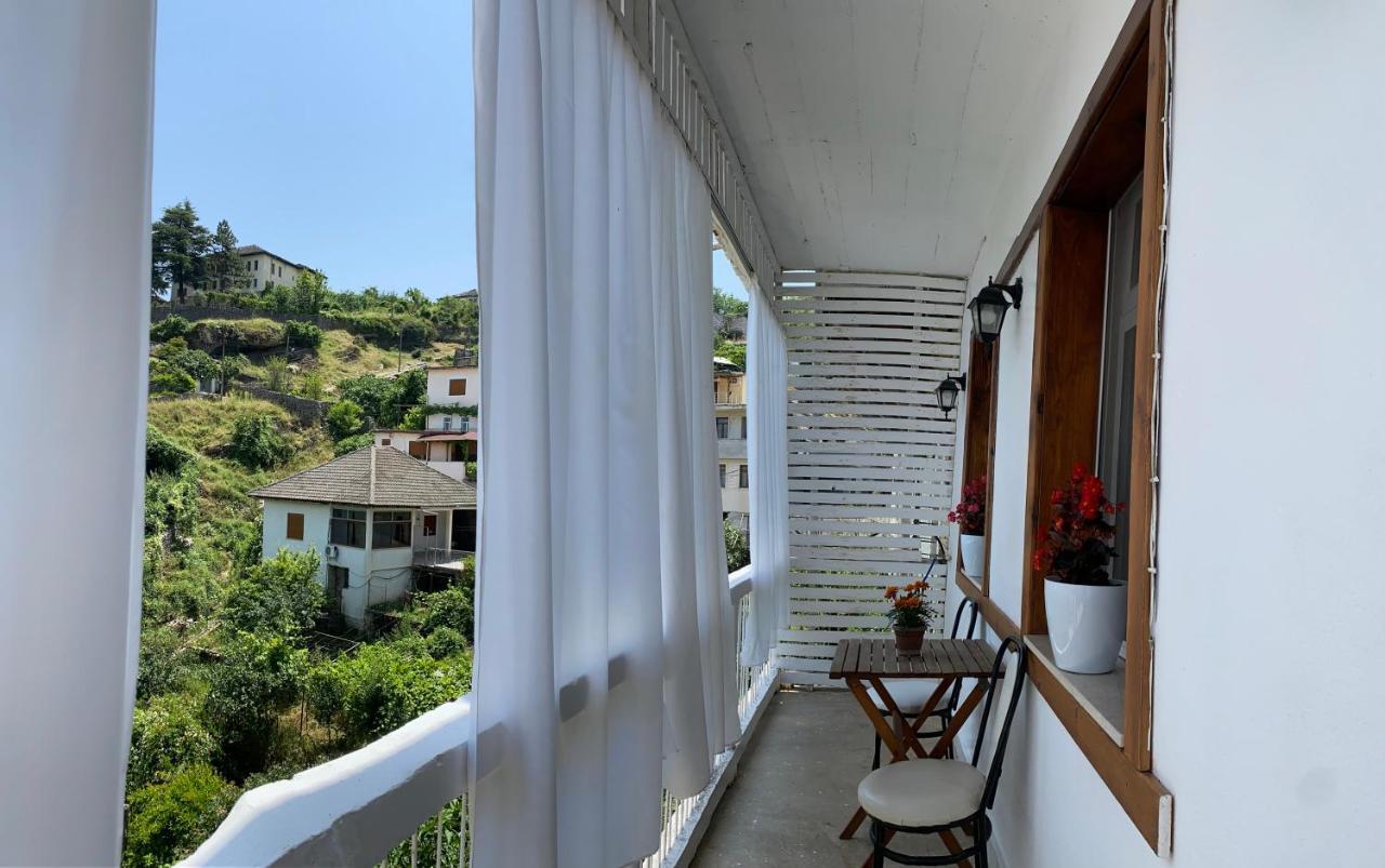 Yuri Guest House Gjirokastër Dış mekan fotoğraf