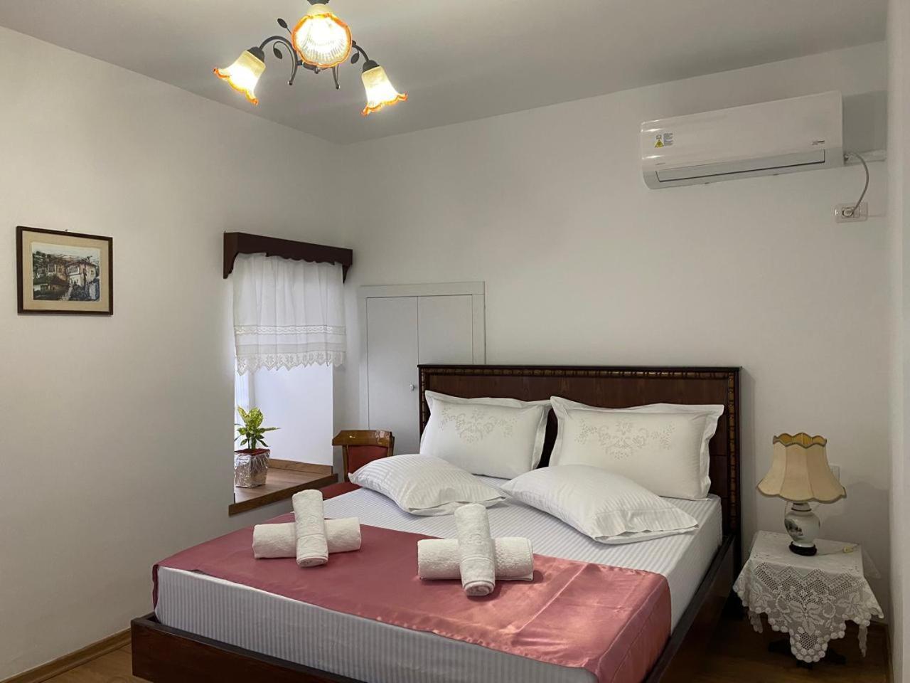 Yuri Guest House Gjirokastër Dış mekan fotoğraf